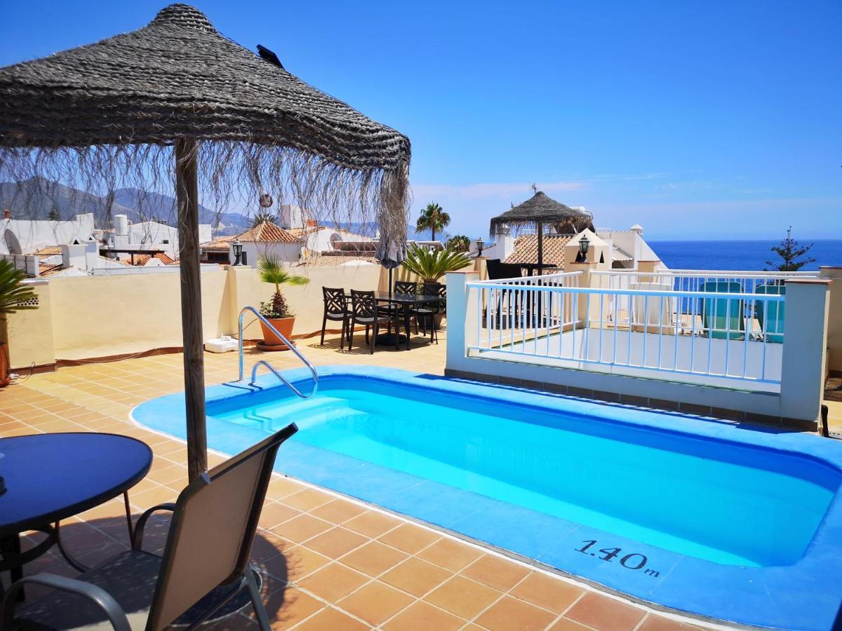 Villa Carabeo Playa Nerja Exterior foto