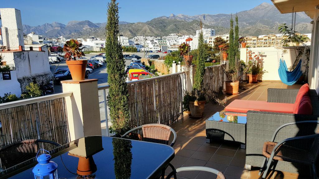 Villa Carabeo Playa Nerja Exterior foto